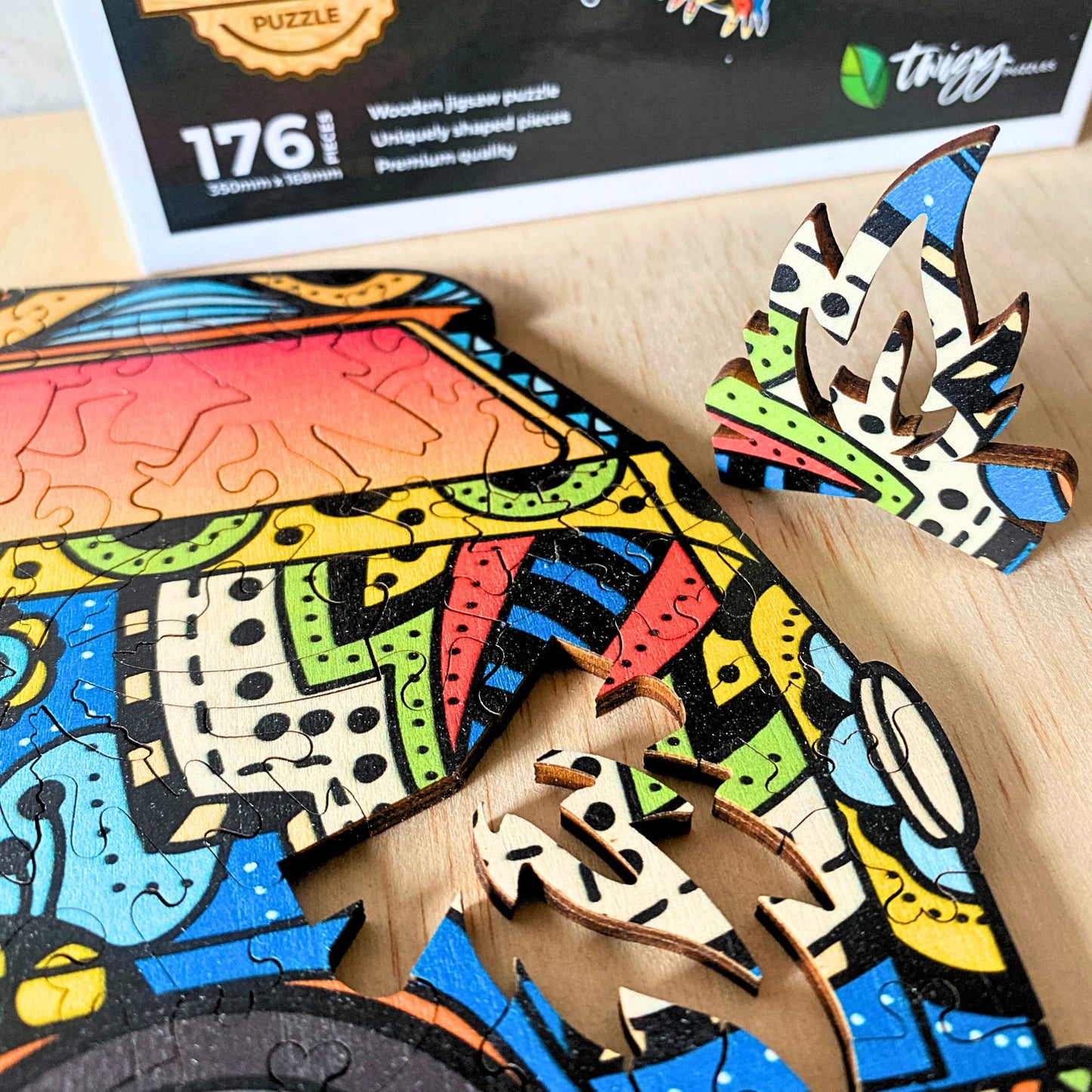 176 pieces - Groovy Van