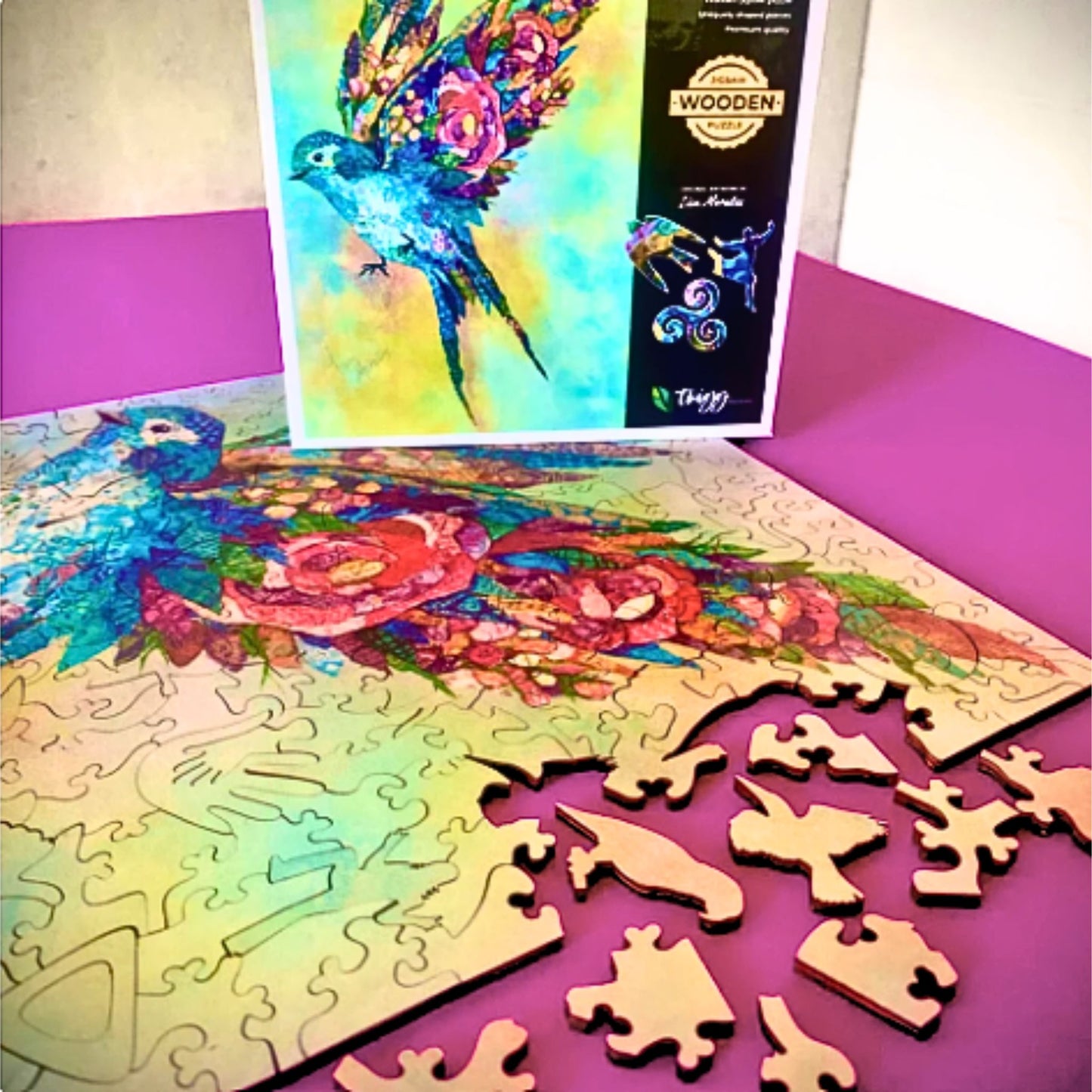 315 pieces - Botanical Swallow - Original Artwork