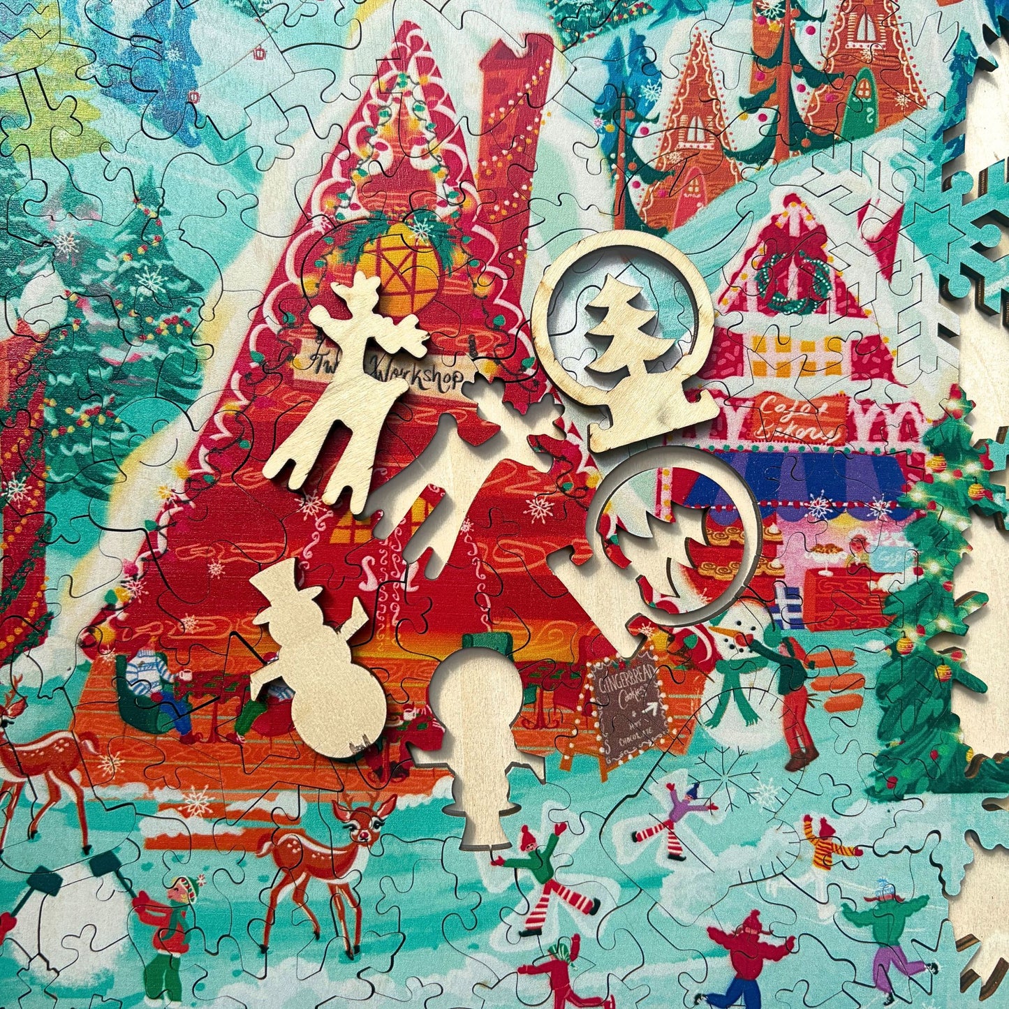 213-pieces Twigg Santa's Workshop