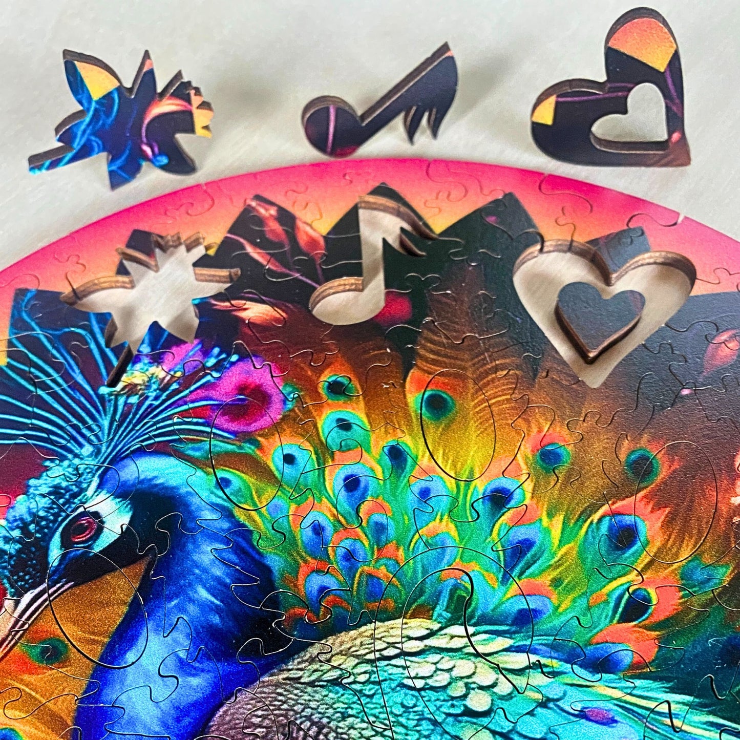 118 pieces - Penelope Peacock