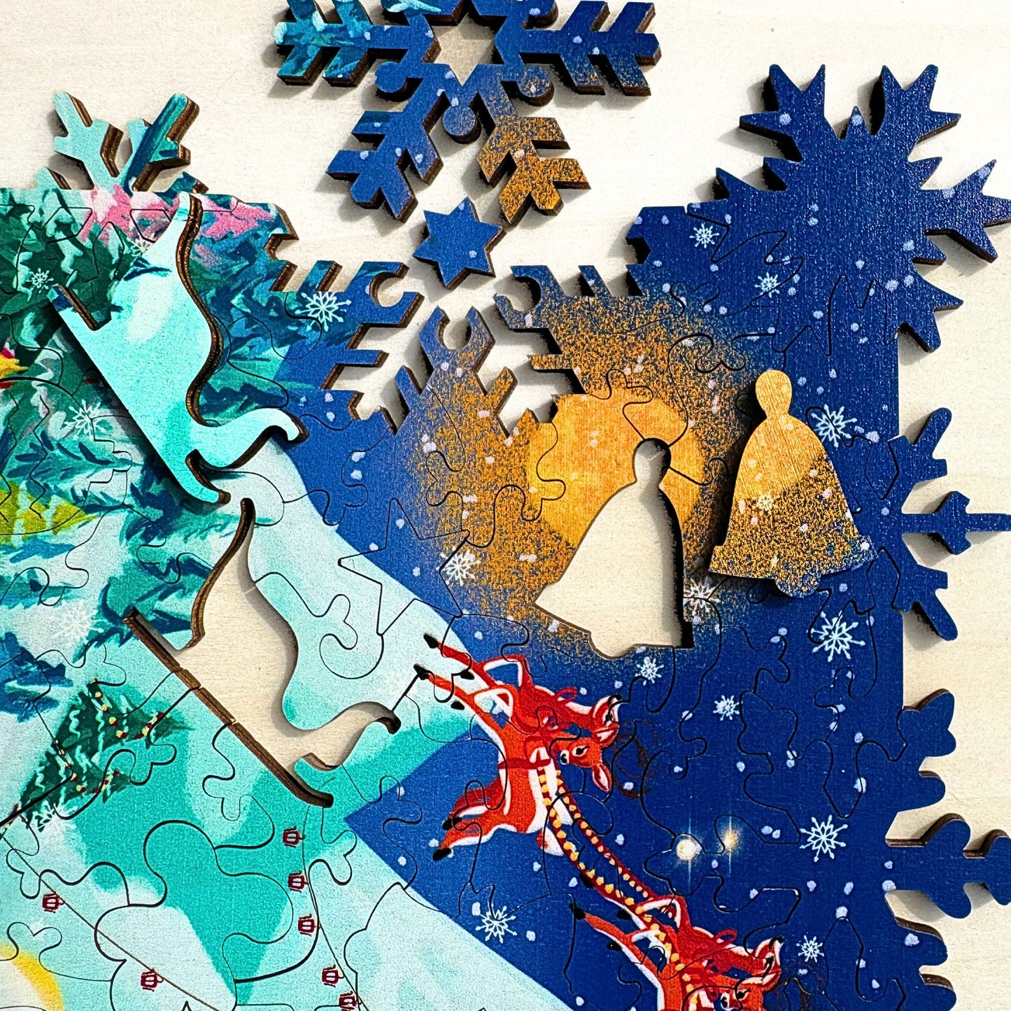 213-pieces Twigg Santa's Workshop