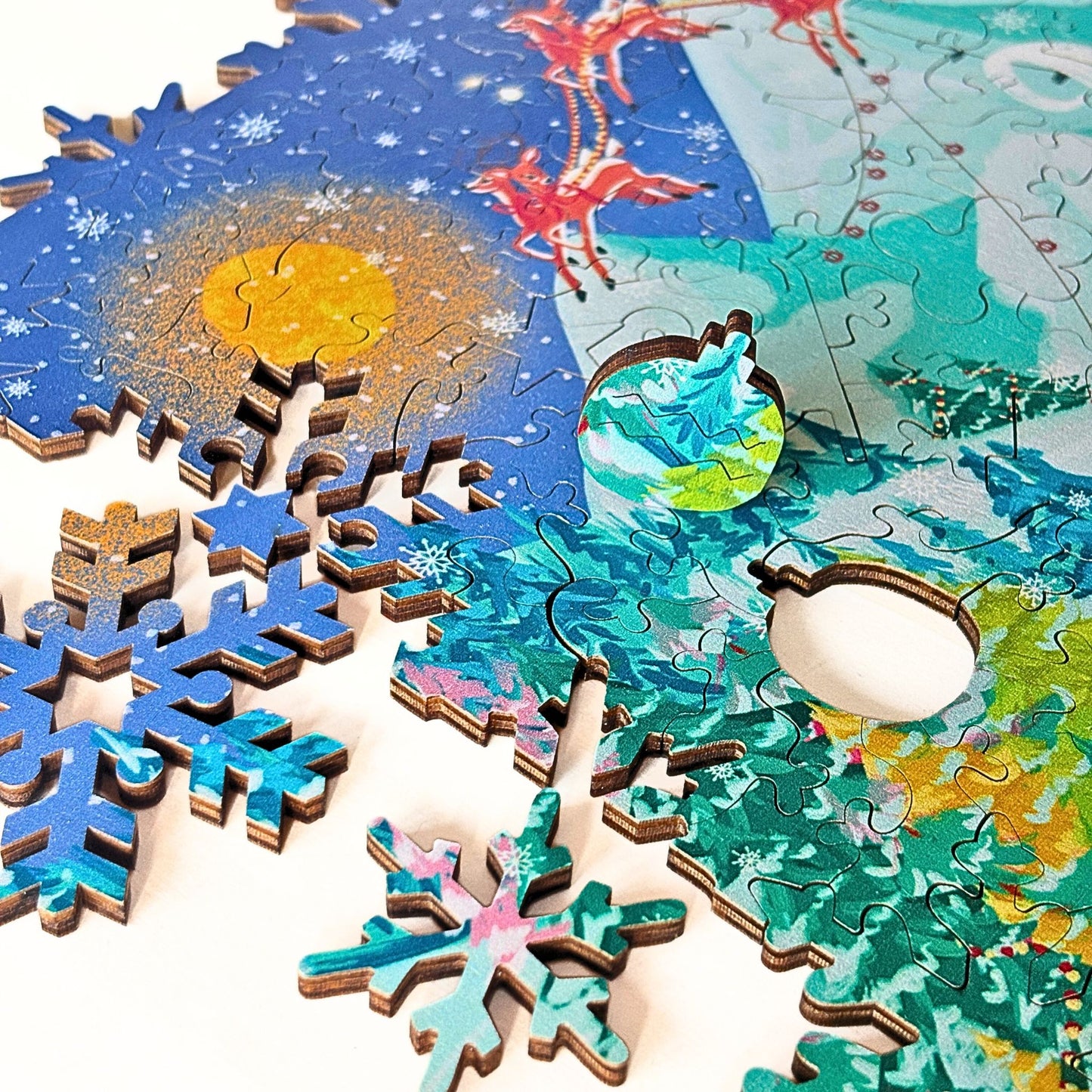 213-pieces Twigg Santa's Workshop