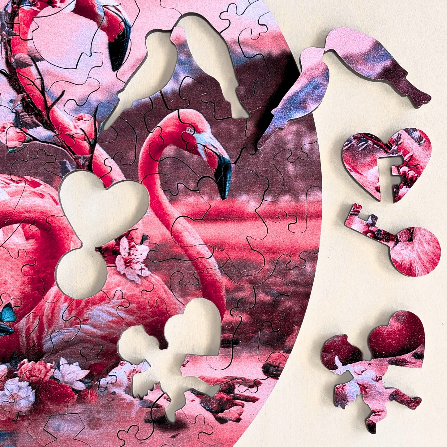 130 Pieces - Flamingos