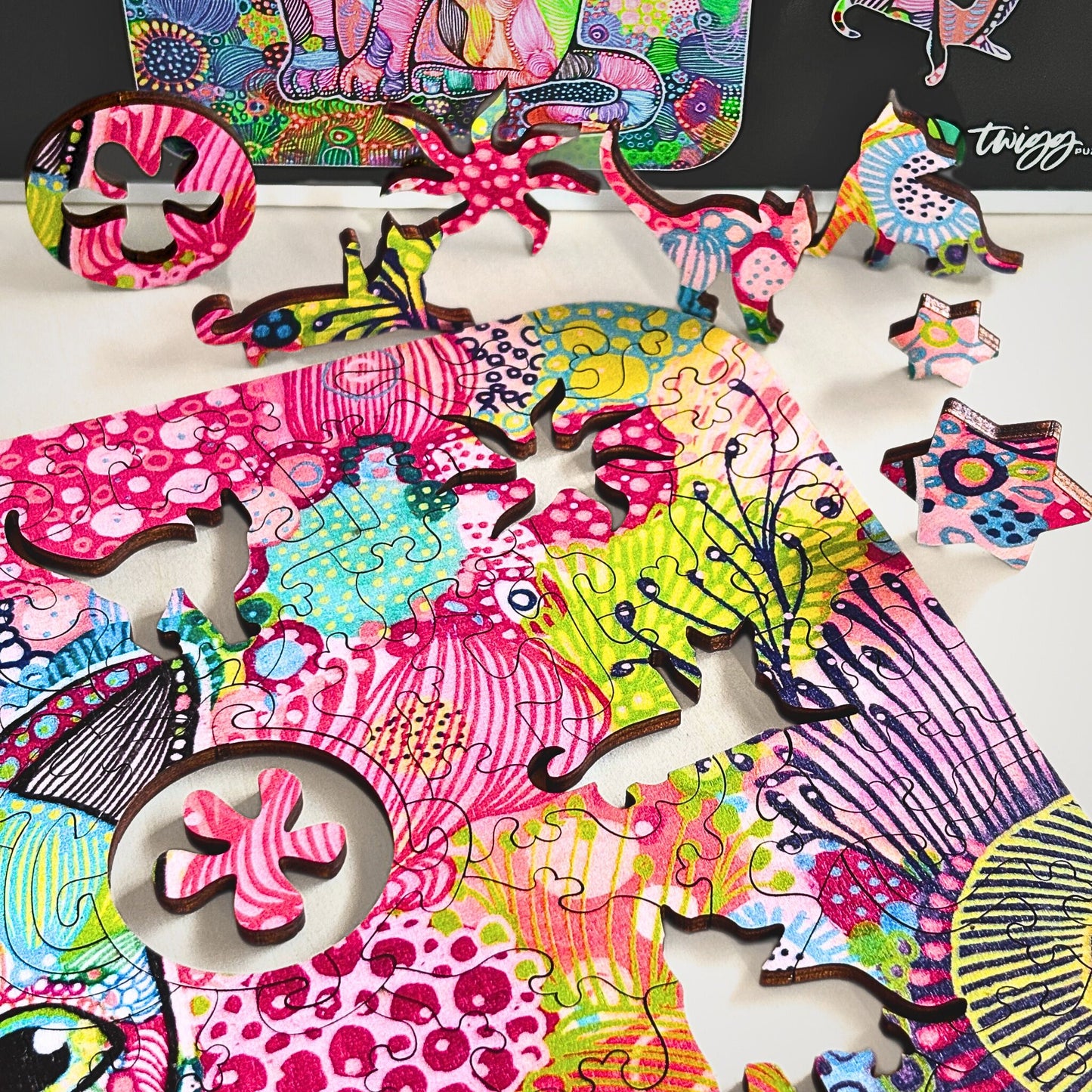 309 pieces - Carefree Cat - Original artwork