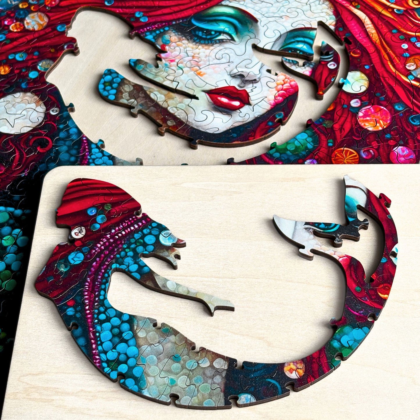 318 pieces - Mesmerising Mermaid