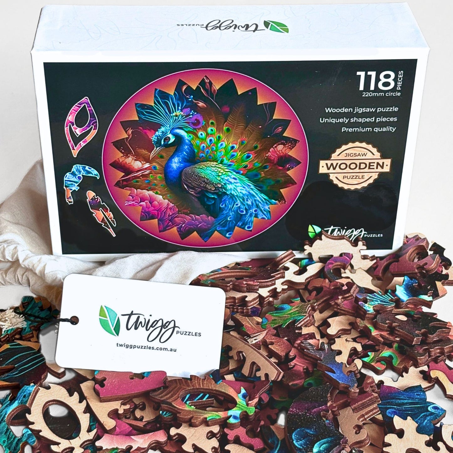 118 pieces - Penelope Peacock