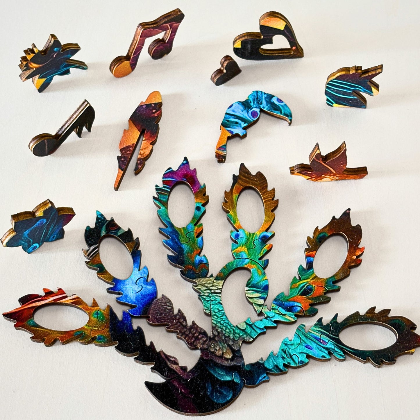 118 pieces - Penelope Peacock