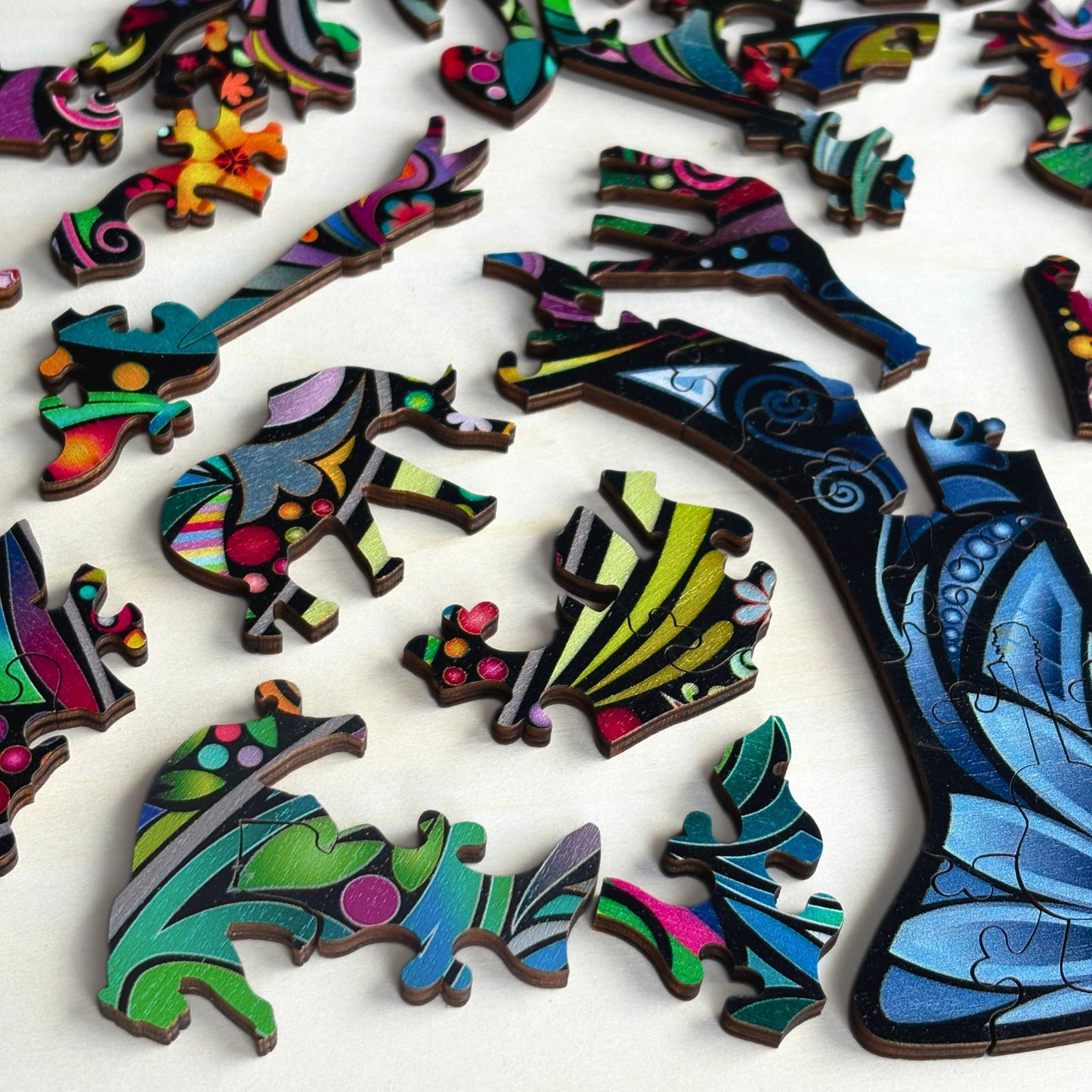 174 pieces - Ellie Elephant