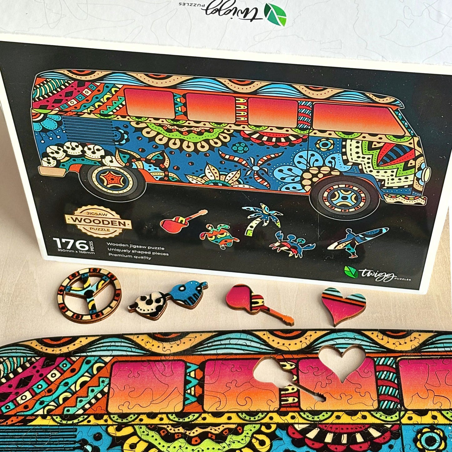 176 pieces - Groovy Van
